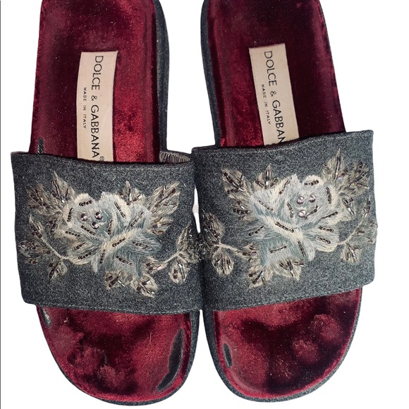 Dolce & Gabbana Slides - Velvet, Flannel, Embroidered and Beaded. - Picture 7 of 9